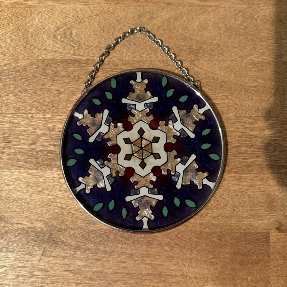 Window Light Catcher with Snowflake Design - Picture 4 of 4